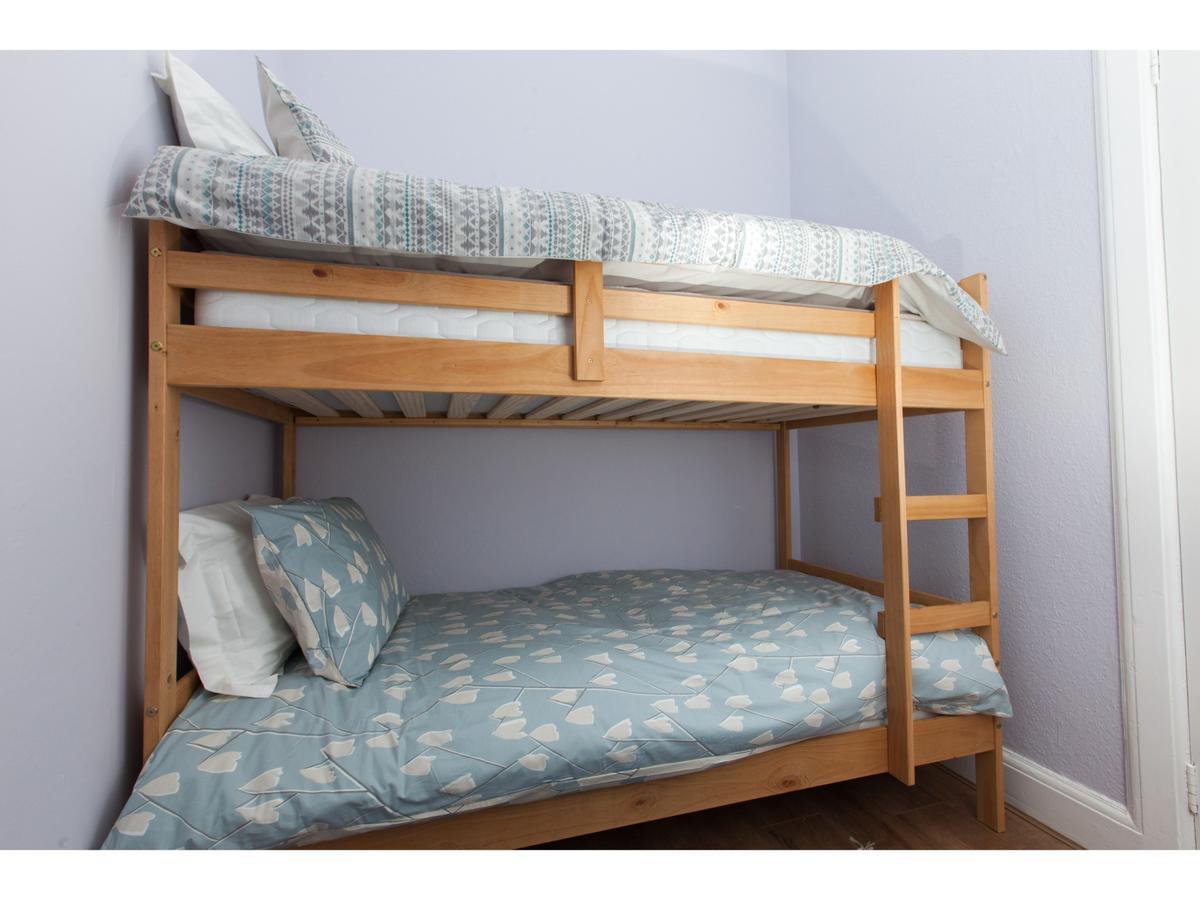 Pass The Keys Spacious 2-Br Flat For 4 In Morningside エディンバラ エクステリア 写真